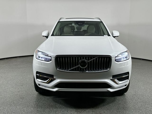 2025 Volvo XC90 Plus