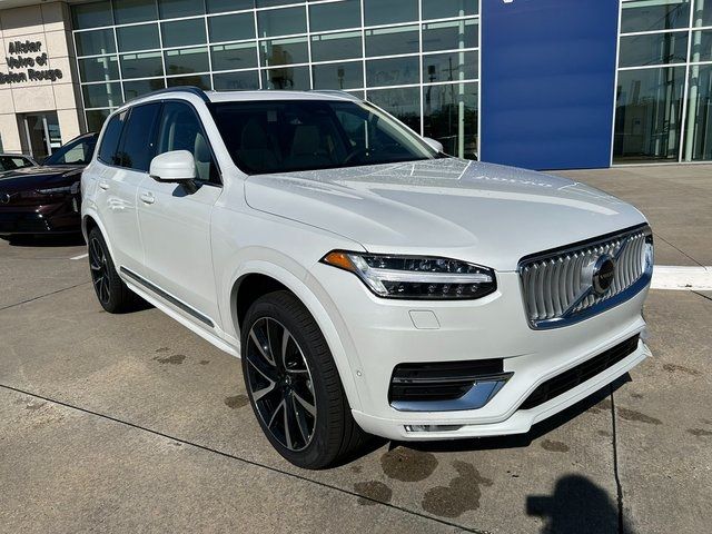 2025 Volvo XC90 Plus