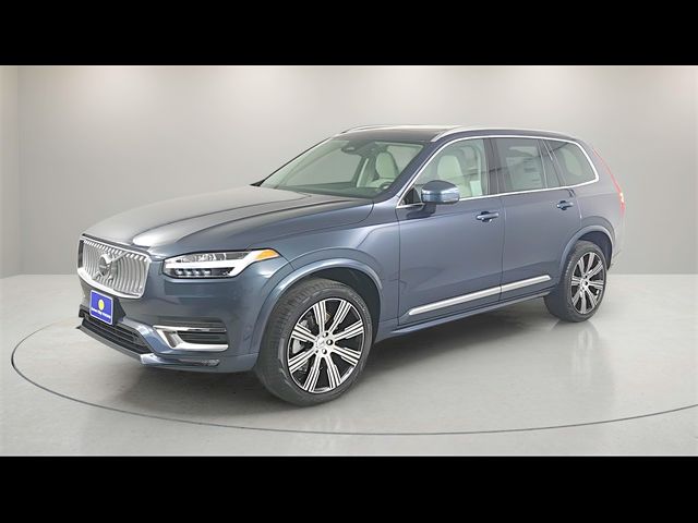 2025 Volvo XC90 Plus