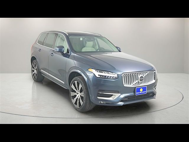 2025 Volvo XC90 Plus