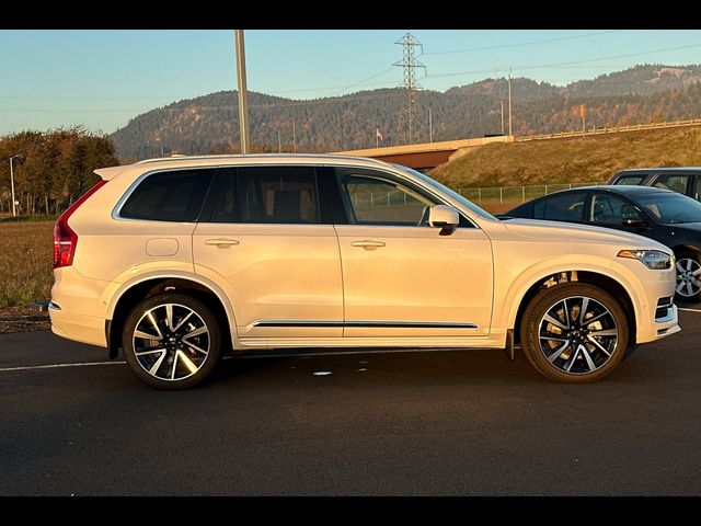 2025 Volvo XC90 Plus