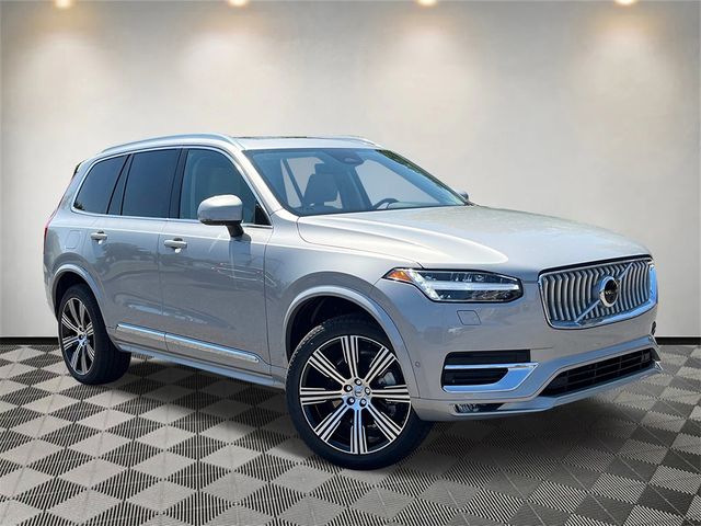 2025 Volvo XC90 Plus