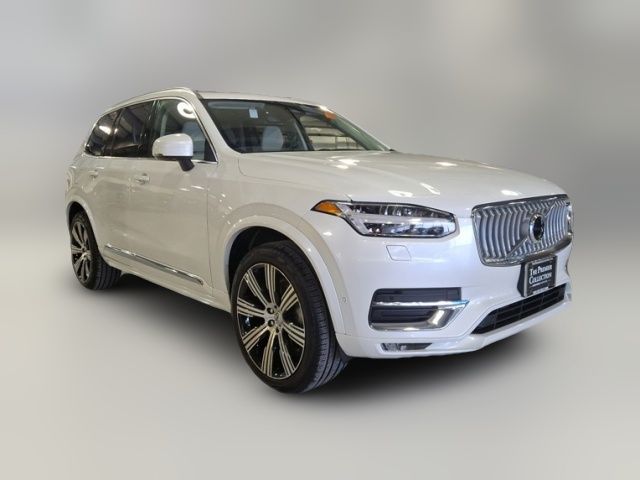 2025 Volvo XC90 Plus