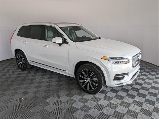 2025 Volvo XC90 Plus