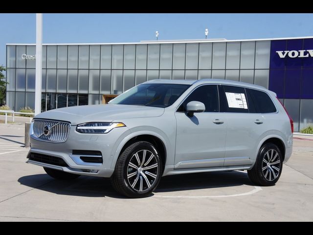 2025 Volvo XC90 Plus