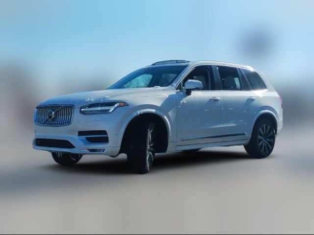 2025 Volvo XC90 Plus