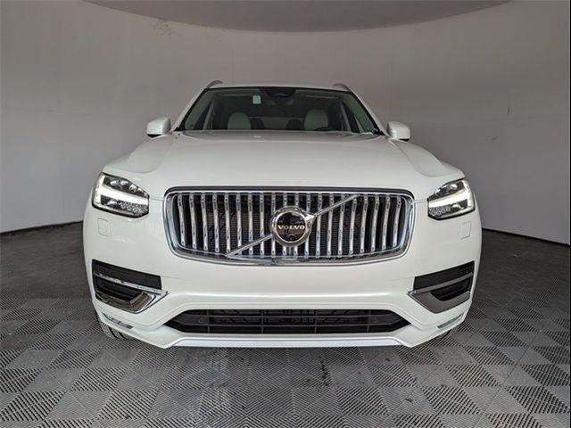 2025 Volvo XC90 Plus