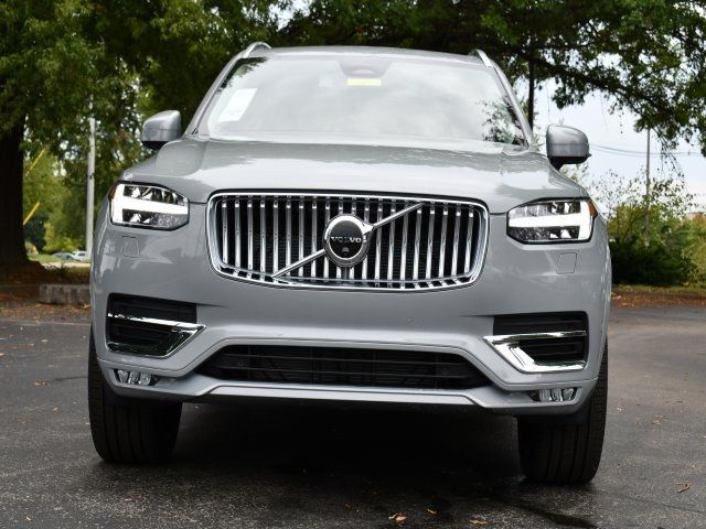 2025 Volvo XC90 Plus