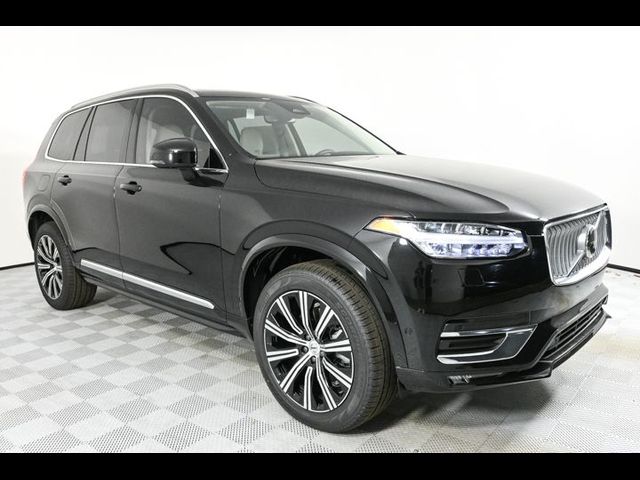 2025 Volvo XC90 Plus