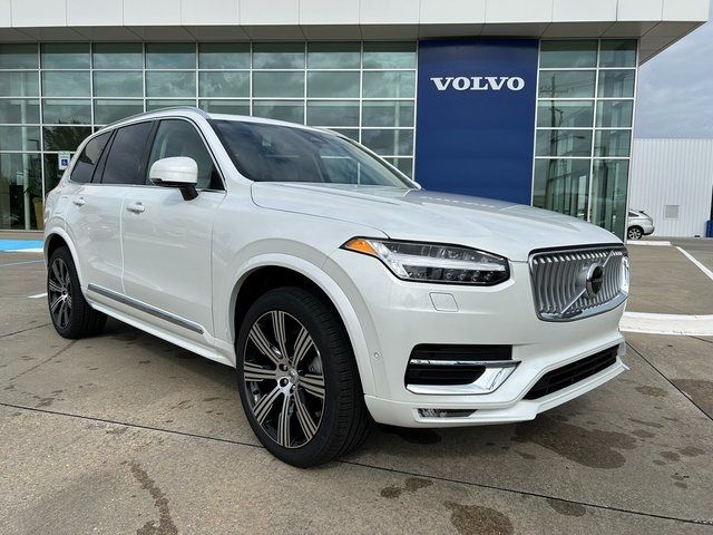 2025 Volvo XC90 Plus