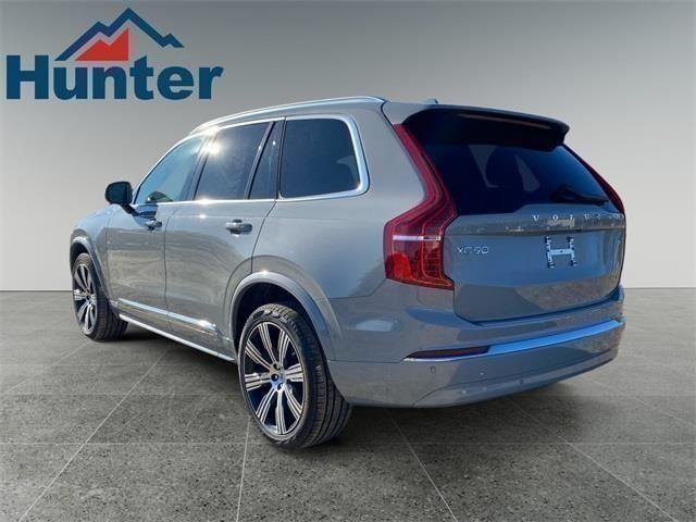 2025 Volvo XC90 Plus