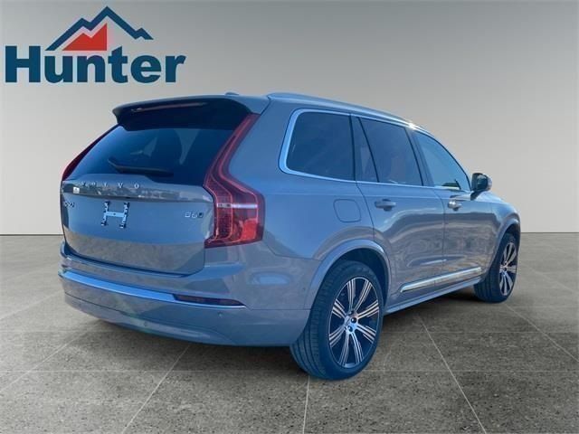 2025 Volvo XC90 Plus