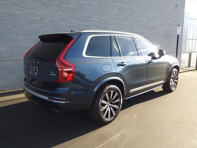 2025 Volvo XC90 Plus