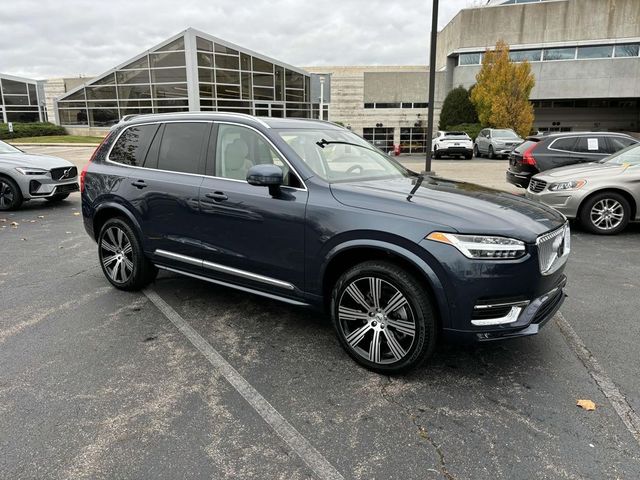 2025 Volvo XC90 Plus