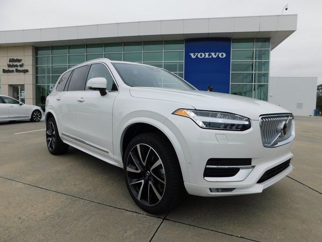 2025 Volvo XC90 Plus