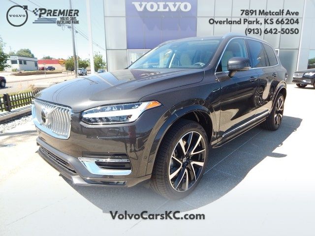 2025 Volvo XC90 Plus