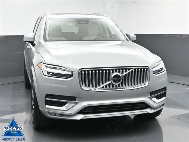 2025 Volvo XC90 Plus