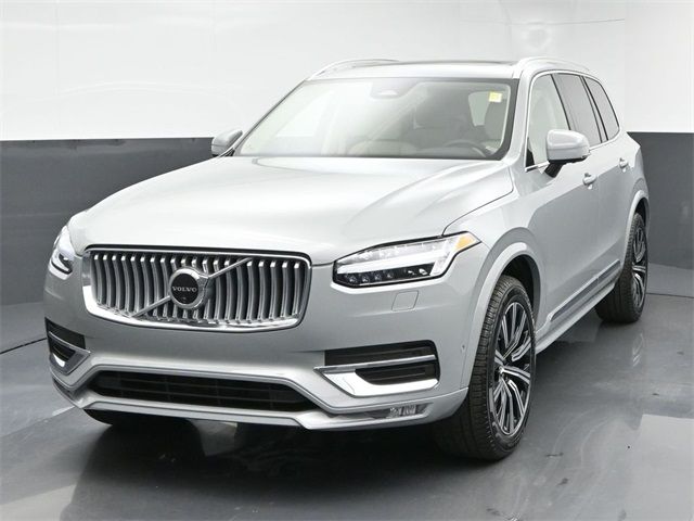 2025 Volvo XC90 Plus