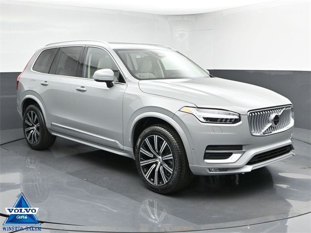 2025 Volvo XC90 Plus