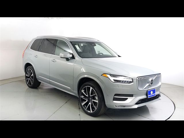 2025 Volvo XC90 Plus