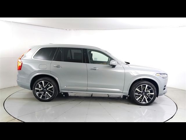 2025 Volvo XC90 Plus