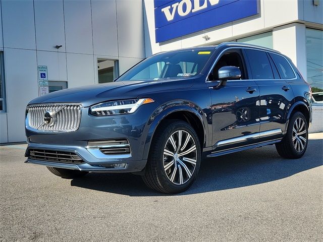 2025 Volvo XC90 Plus