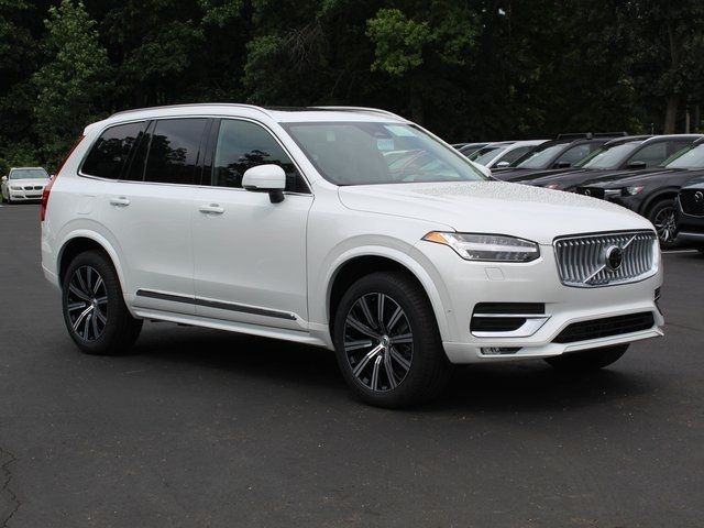 2025 Volvo XC90 Plus