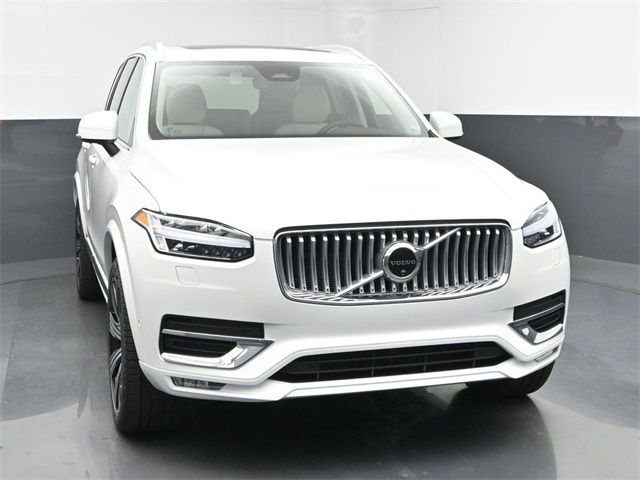 2025 Volvo XC90 Plus