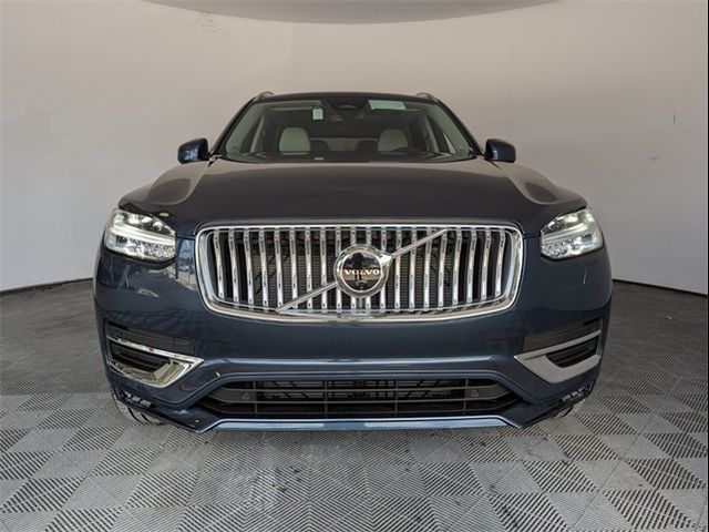 2025 Volvo XC90 Plus