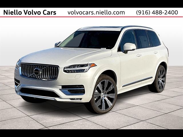 2025 Volvo XC90 Plus