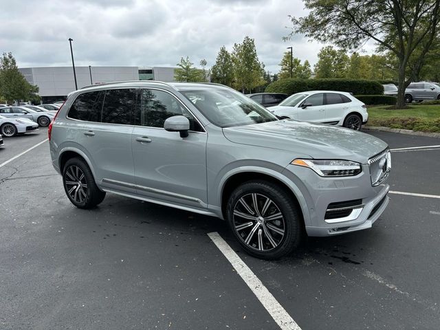 2025 Volvo XC90 Plus