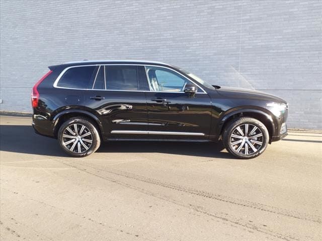 2025 Volvo XC90 Plus