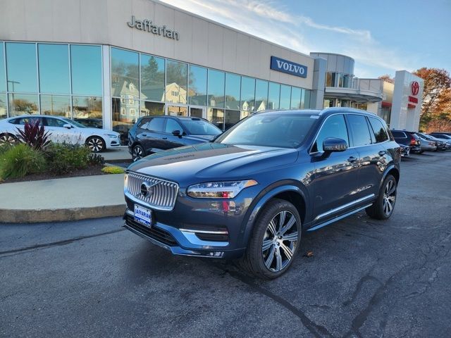 2025 Volvo XC90 Plus