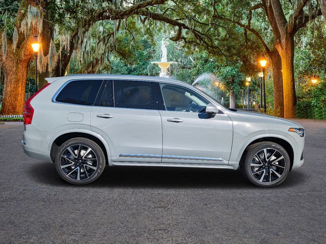 2025 Volvo XC90 Plus