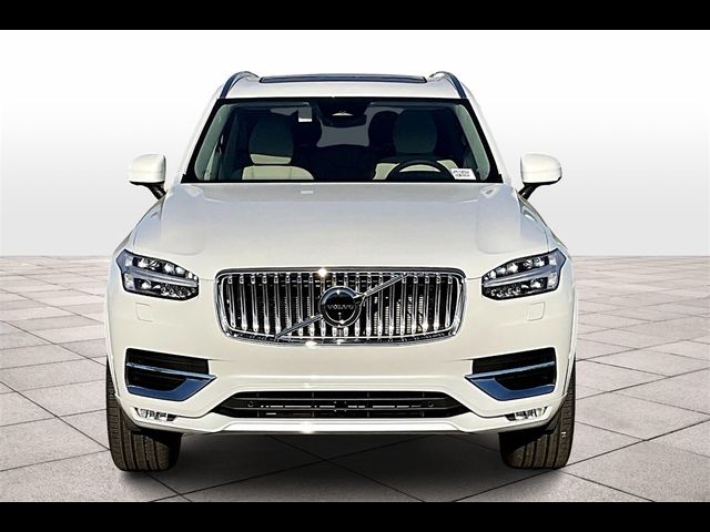 2025 Volvo XC90 Plus