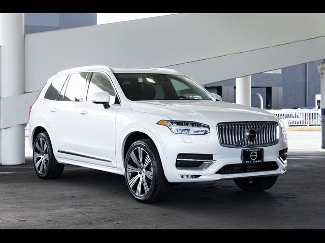 2025 Volvo XC90 Plus