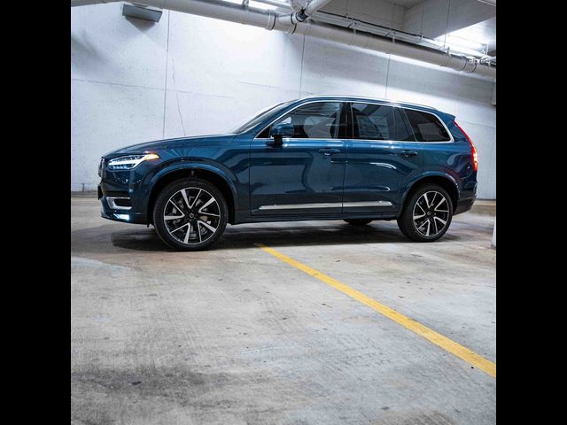 2025 Volvo XC90 Plus