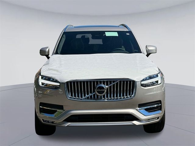 2025 Volvo XC90 Plus