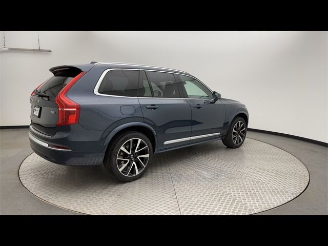 2025 Volvo XC90 Plus