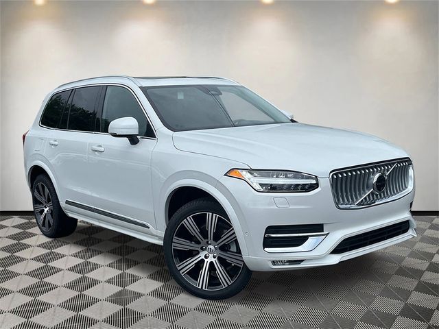 2025 Volvo XC90 Plus