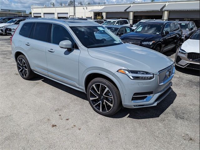 2025 Volvo XC90 Plus