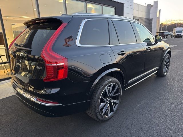 2025 Volvo XC90 Plus