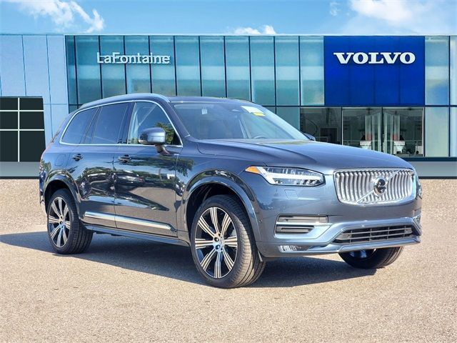 2025 Volvo XC90 Plus