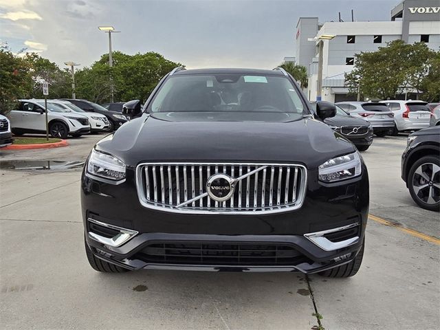 2025 Volvo XC90 Plus