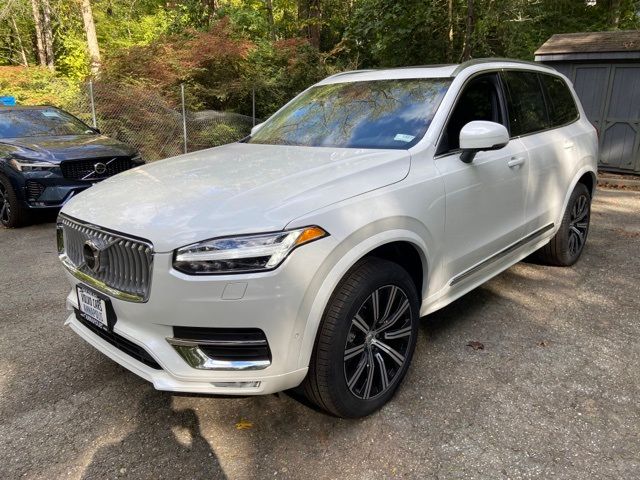 2025 Volvo XC90 Plus