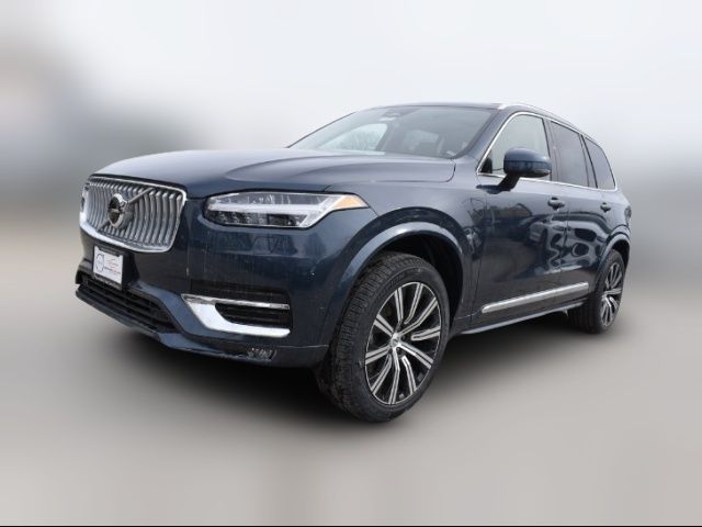 2025 Volvo XC90 Plus