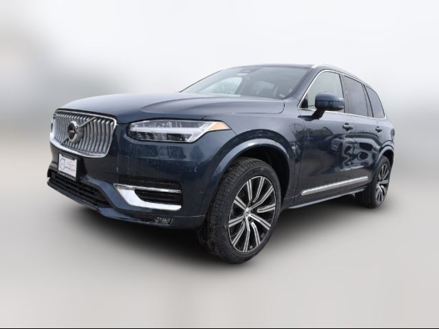 2025 Volvo XC90 Plus