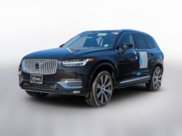 2025 Volvo XC90 Plus