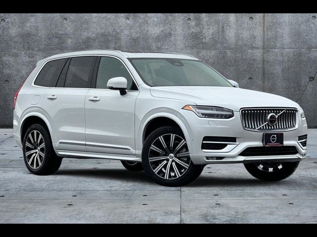 2025 Volvo XC90 Plus