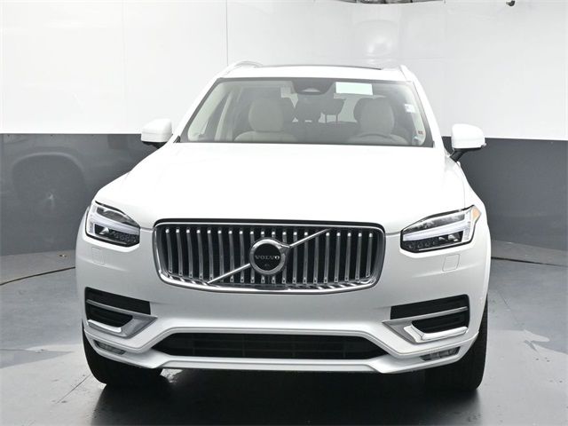 2025 Volvo XC90 Plus